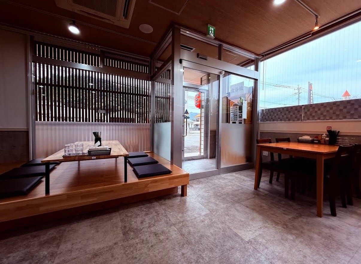ひなた店内